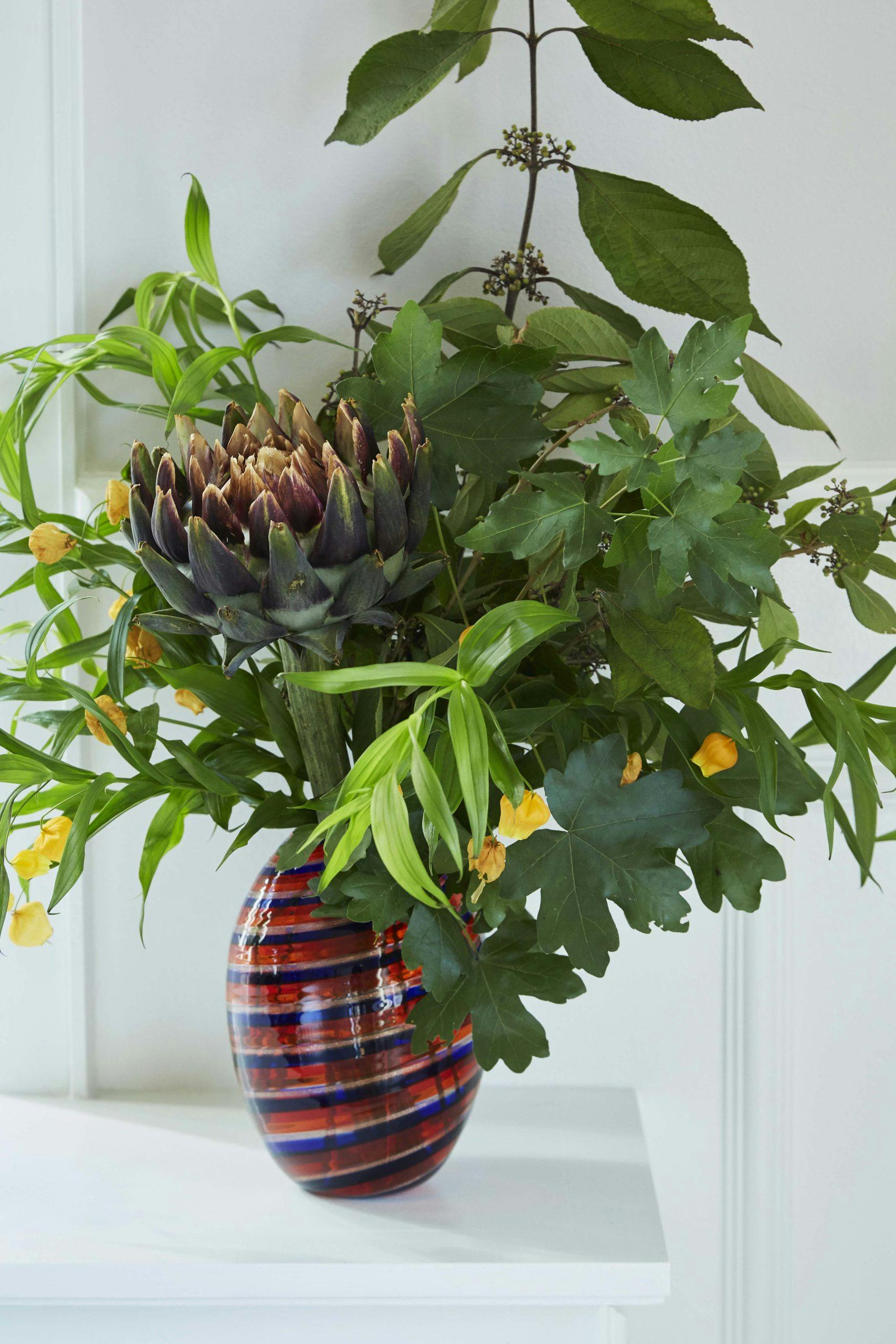 Liten vase, stor bukett Stor høst bukett